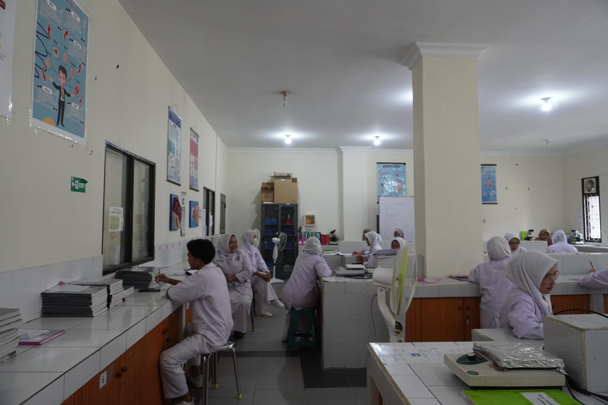 Laboratorium Farmakologi — 4