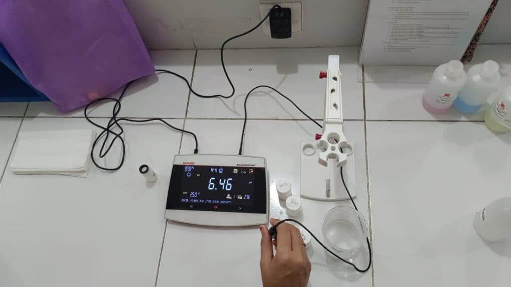 Laboratorium Farmasetika — 4