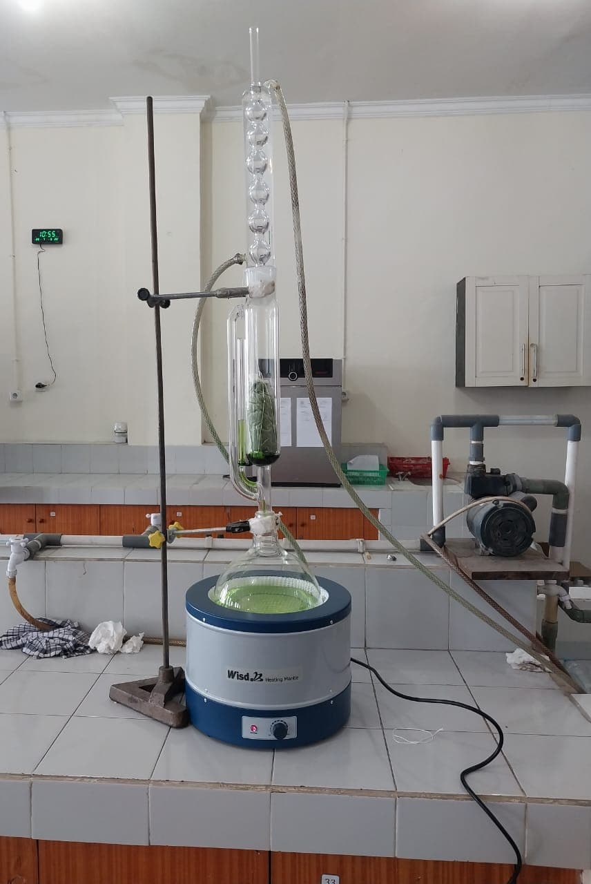 Laboratorium Farmasi Bahan Alam — 17