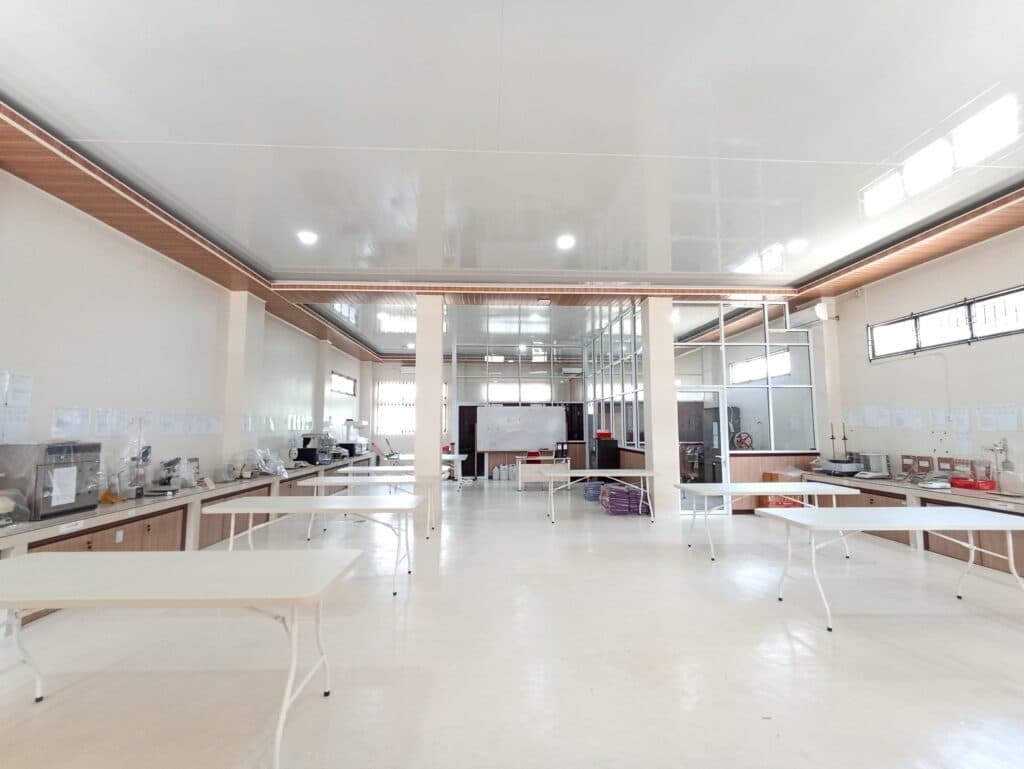 Laboratorium Teknologi Farmasi Padat — 2