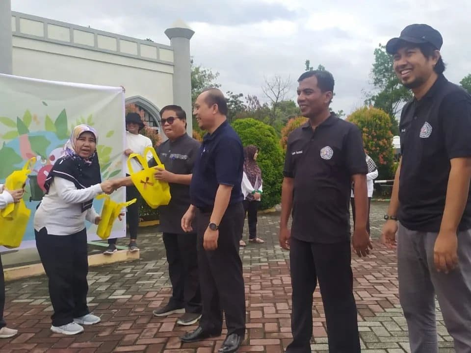 World Environment Day 2023BPOM & STIFAR Riau