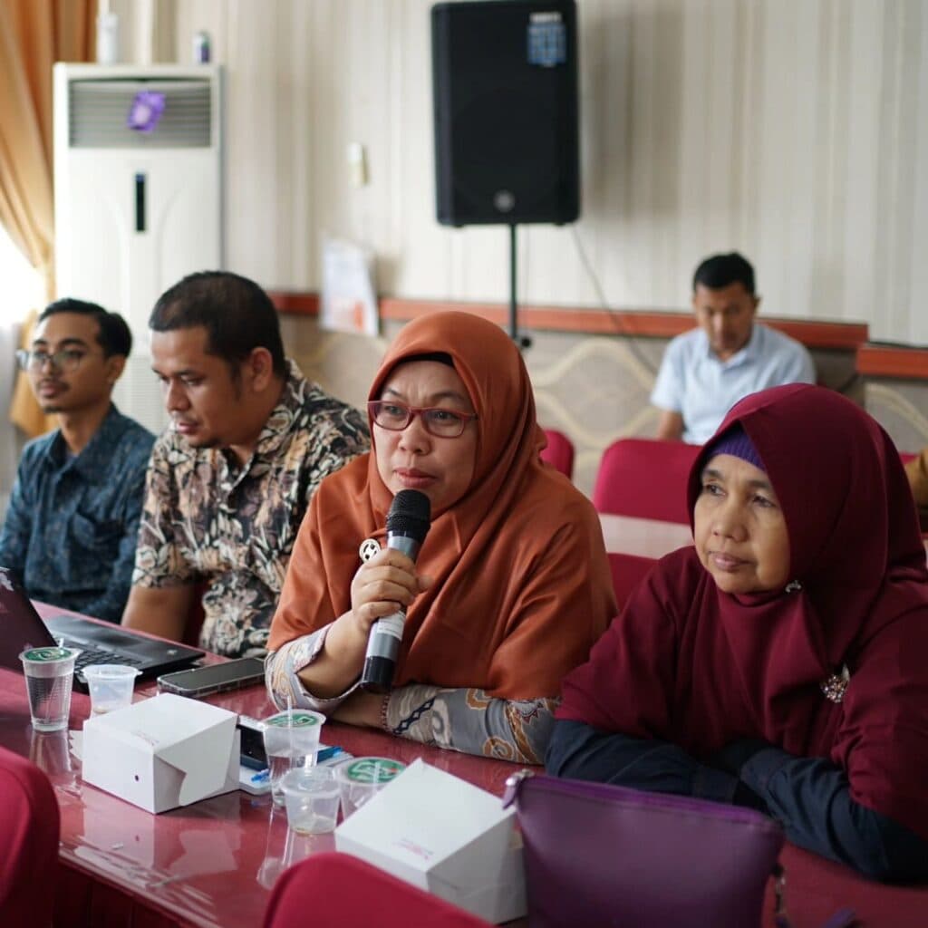 Rapat Koordinasi Lintas Sektor, Launching Program SEMANGATKAN Desa, dan Penandatanganan MoU antara BBPOM Pekanbaru dan STIFAR Riau.