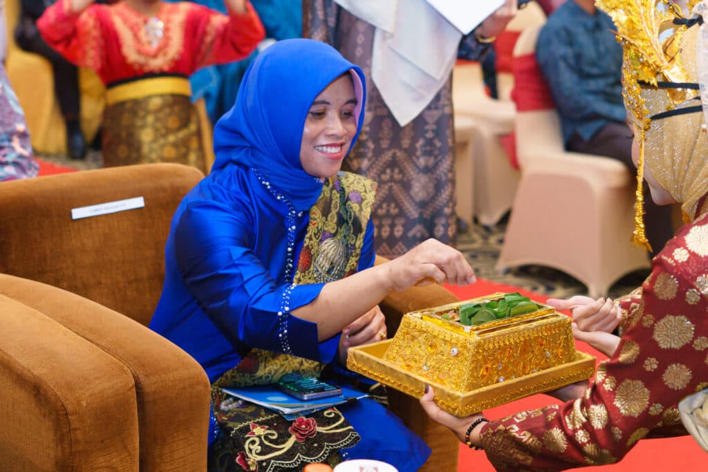 WISUDA STIFAR RIAU SARJANA FARMASI KE – XXVII dan AHLI MADYA FARMASI KE – XXVIII