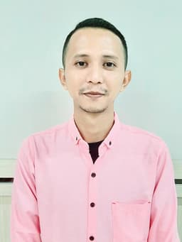 Arief Persesa